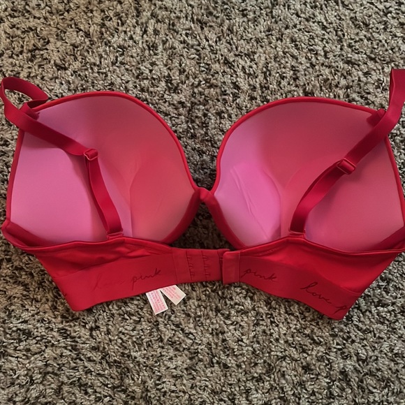 Wear Everywhere Super Push-Up Bra - Picture 7 of 8